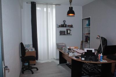 Maison - 241 m² - 10 pièces