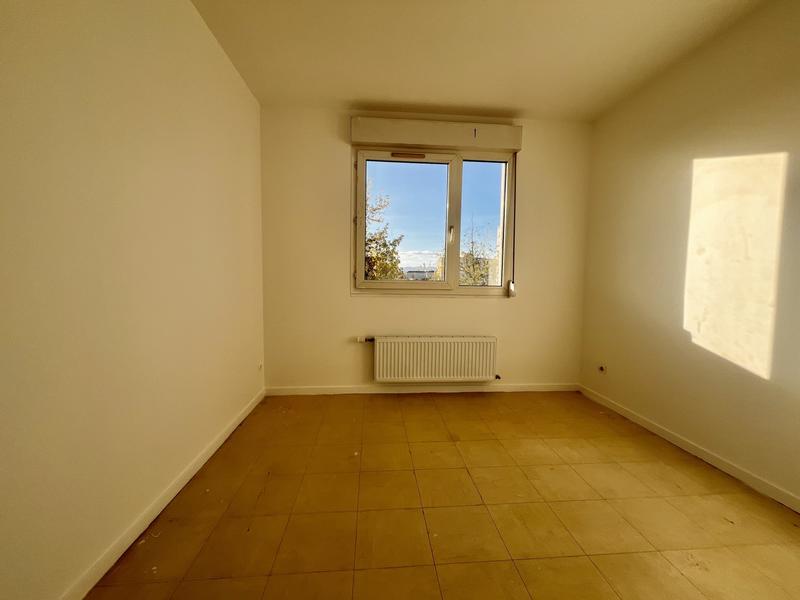 Appartement - 79 m² - 4 pièces