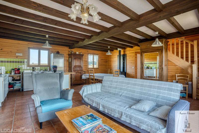 Maison traditionnelle - 165 m² - 7 pièces