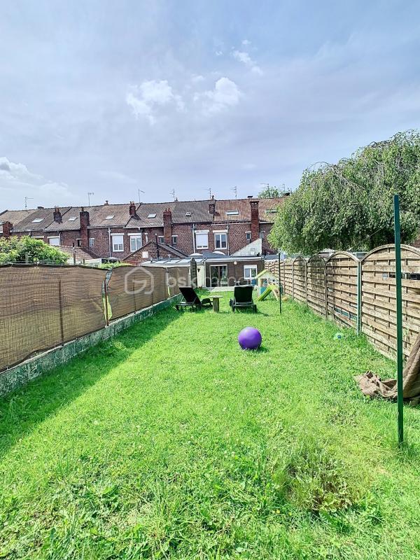 Maison - 114 m² - 6 pièces