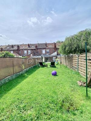 Maison - 114 m² - 6 pièces