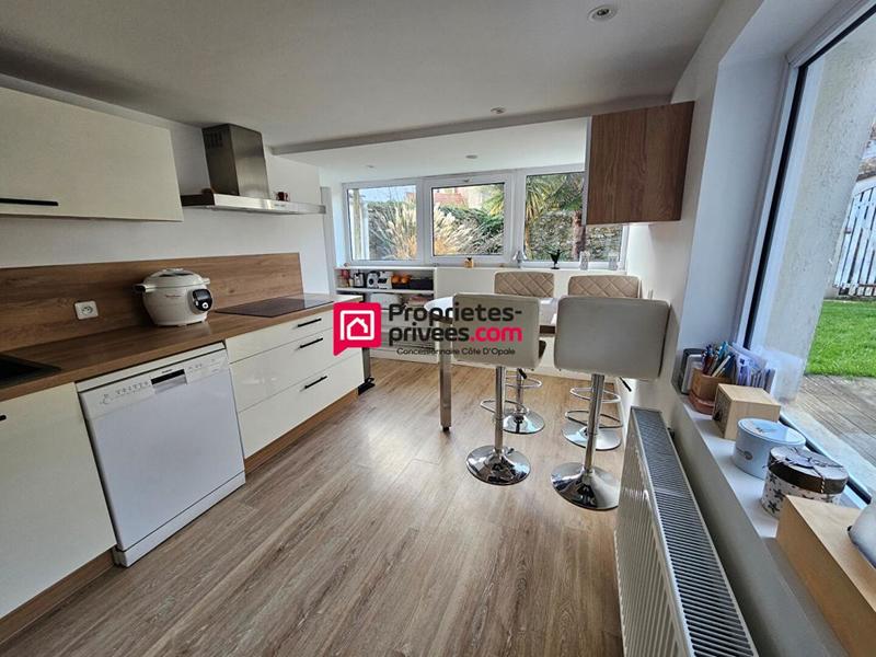 Maison - 181 m² - 5 pièces