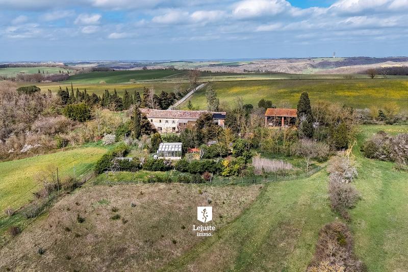 Ferme - 300 m² - 10 pièces