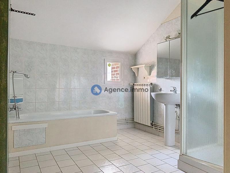 Maison - 207 m² - 6 pièces