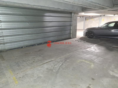 Parking / Garage - 12 m²