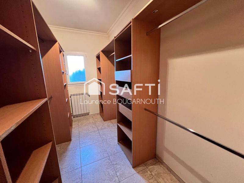 Maison - 138 m² - 5 pièces