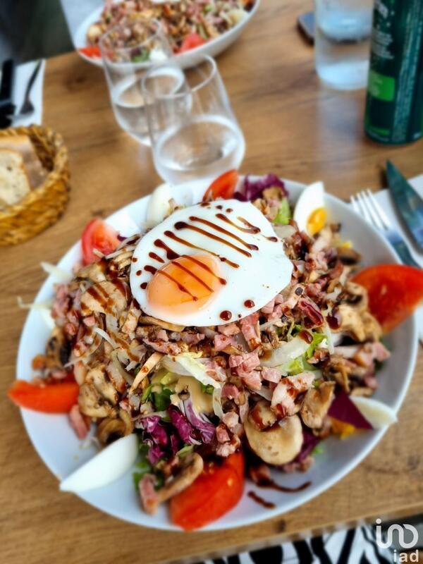 Local commercial - 99 m²