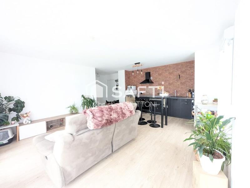 Appartement - 79 m² - 4 pièces