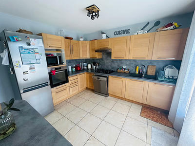 Maison - 85 m² - 4 pièces