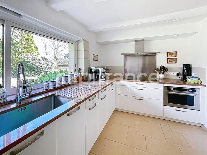 Longère - 400 m² - 11 pièces