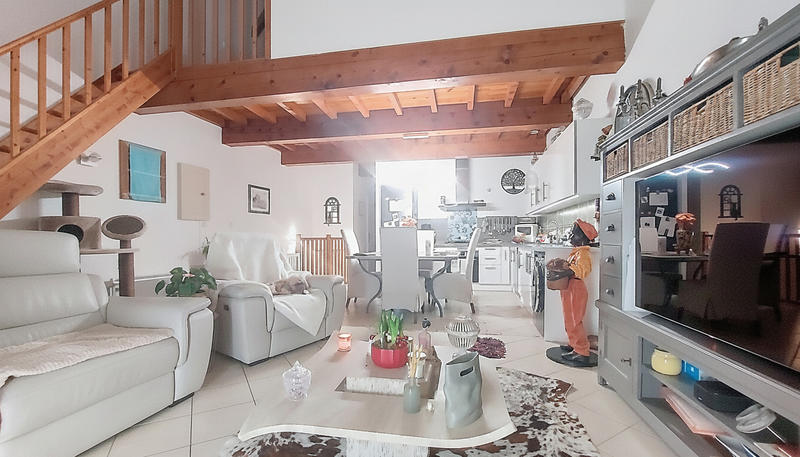 Appartement - 79 m² - 4 pièces