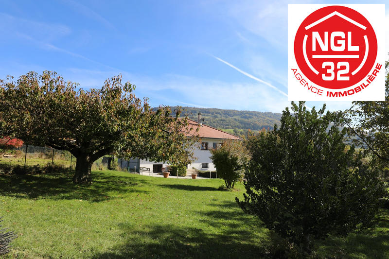 Villa - 100 m² - 5 pièces