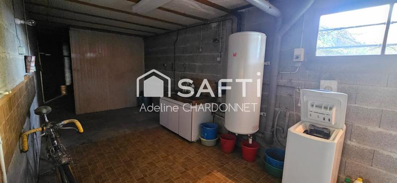 Maison - 93 m² - 4 pièces