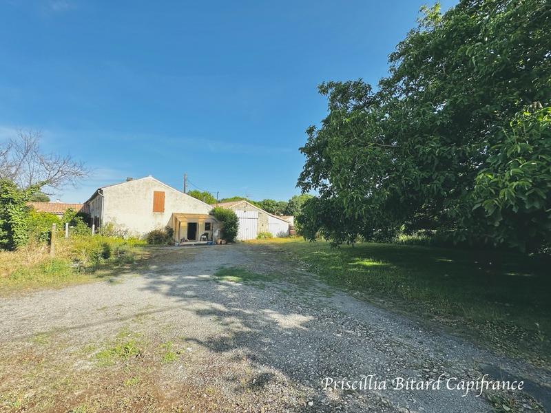 Maison - 93 m² - 5 pièces