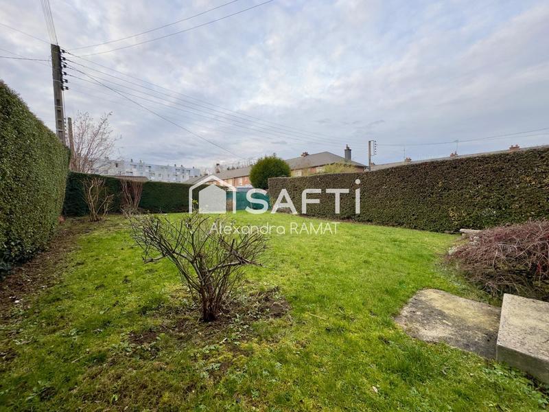 Maison - 90 m² - 5 pièces