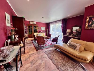 Maison - 118 m² - 5 pièces