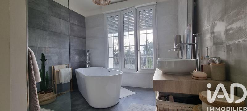 Maison - 172 m² - 6 pièces