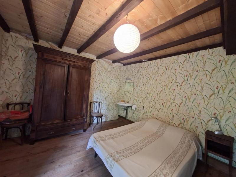 Maison - 225 m² - 7 pièces