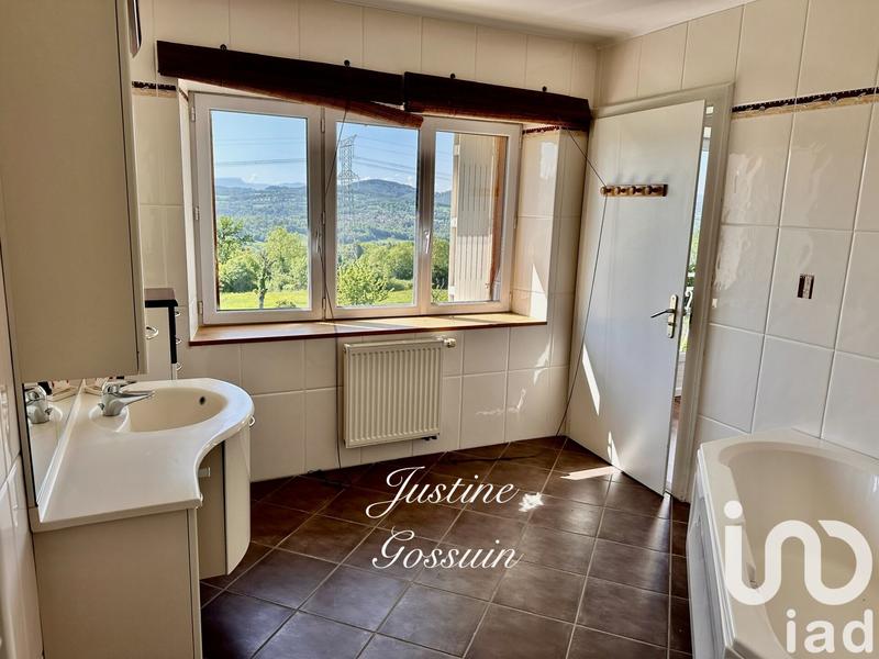 Maison - 183 m² - 6 pièces