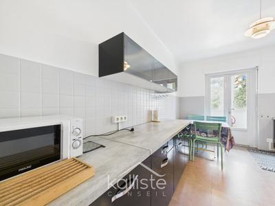 Appartement - 87 m² - 3 pièces