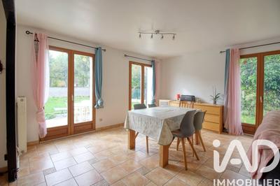 Maison - 122 m² - 6 pièces