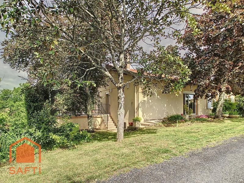 Maison - 146 m² - 8 pièces