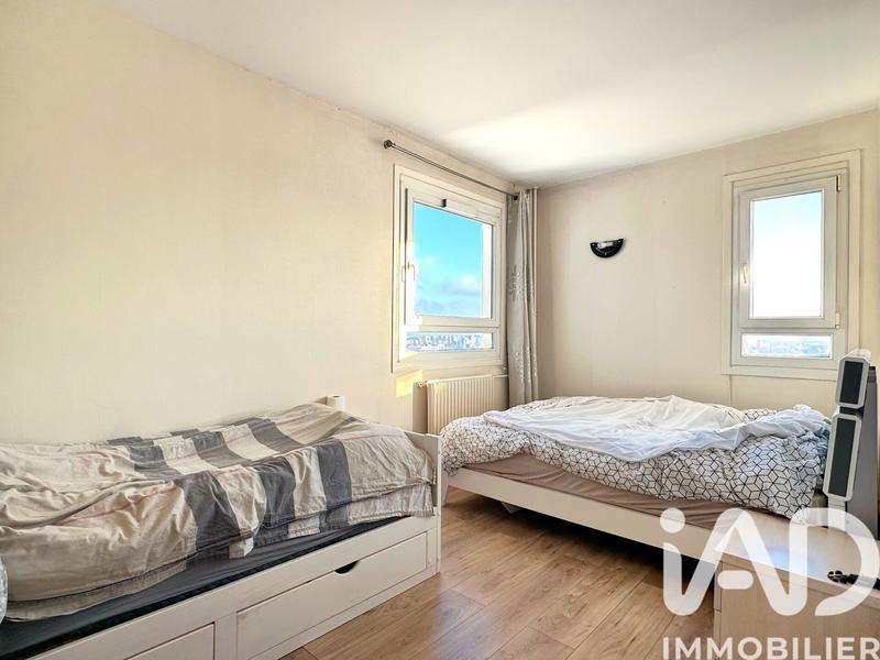 Appartement - 79 m² - 4 pièces