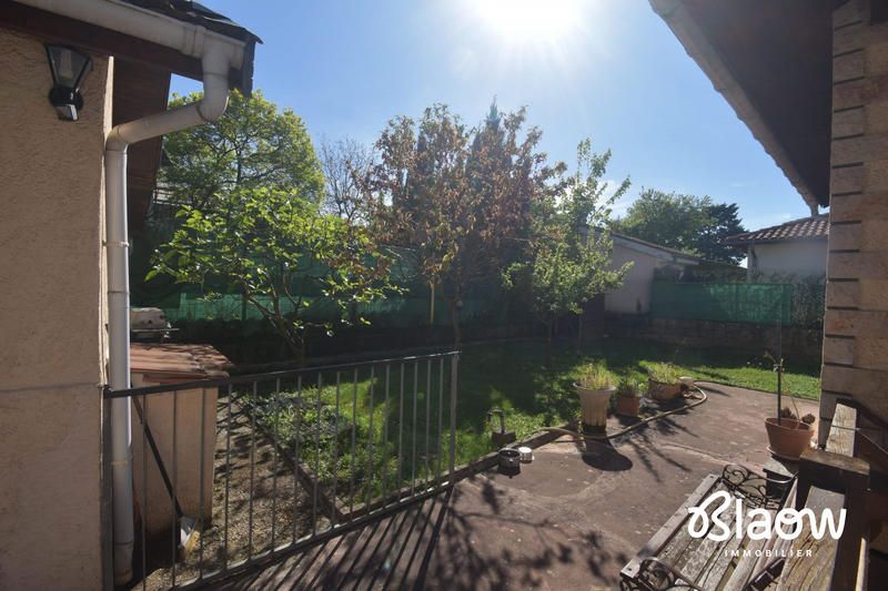 Maison - 95 m² - 5 pièces