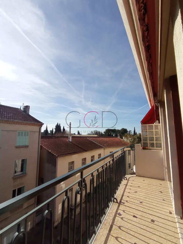 Appartement - 91 m² - 4 pièces