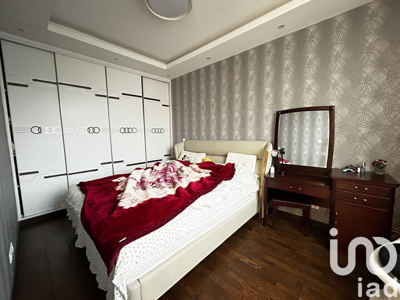 Appartement - 94 m² - 4 pièces