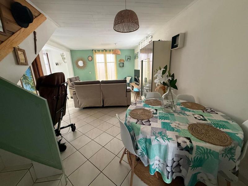 Villa - 100 m² - 4 pièces