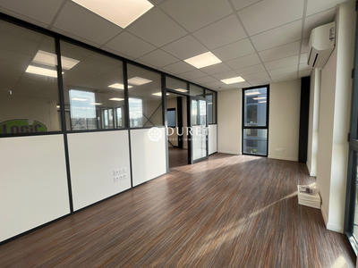 Bureau - 108 m²