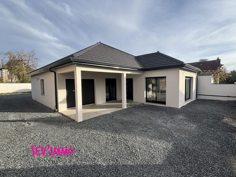 Maison - 115 m² - 4 pièces