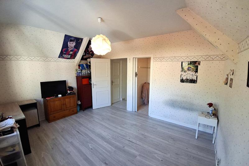 Maison - 135 m² - 5 pièces