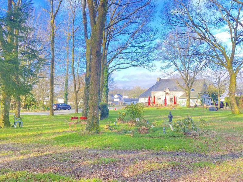 Maison - 170 m² - 6 pièces