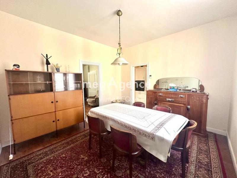 Maison - 136 m² - 8 pièces