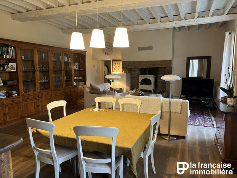 Maison - 180 m² - 7 pièces