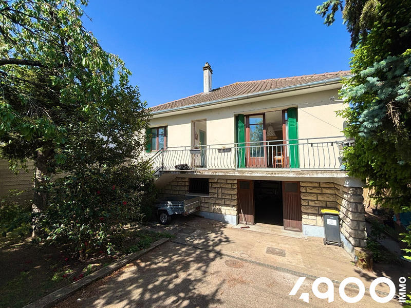 Maison - 96 m² - 4 pièces