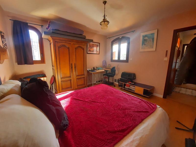 Villa - 211 m² - 7 pièces