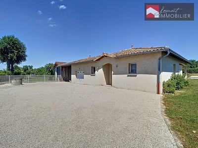 Maison - 143 m² - 6 pièces