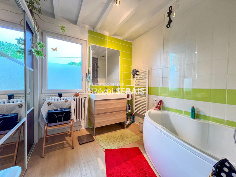 Maison - 165 m² - 6 pièces