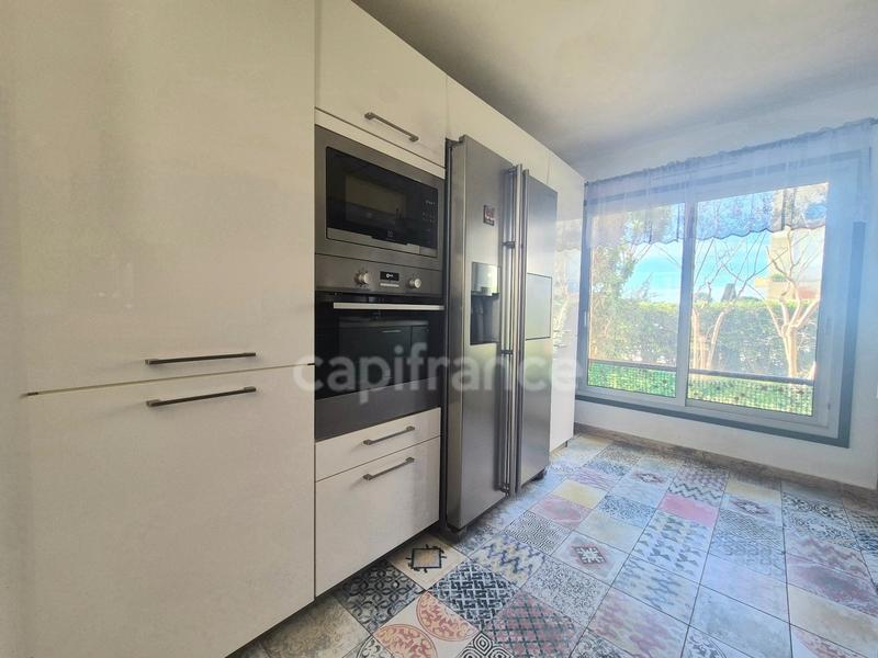 Appartement - 82 m² - 3 pièces