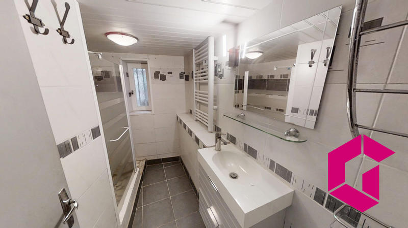 Maison - 152 m² - 6 pièces