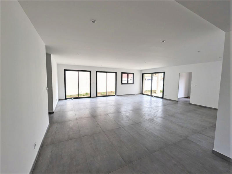 Maison - 125 m² - 5 pièces
