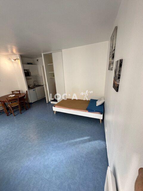 Studio - 25 m² - 1 pièce
