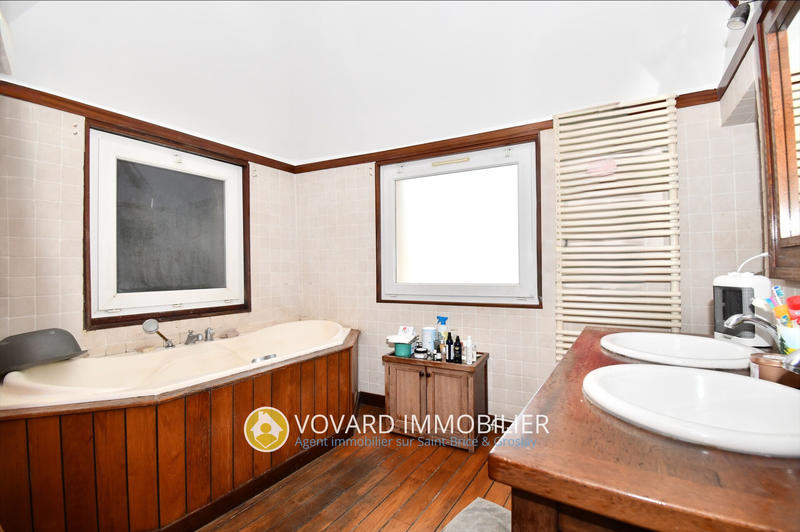 Maison - 155 m² - 7 pièces