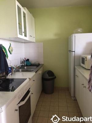 Chambre - 11 m² - 1 pièce