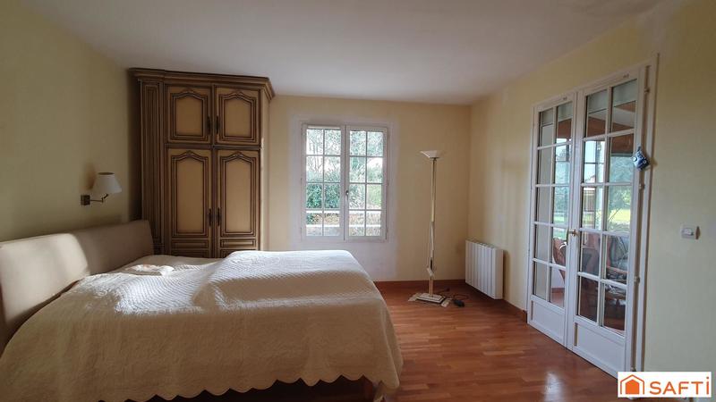 Maison - 168 m² - 7 pièces