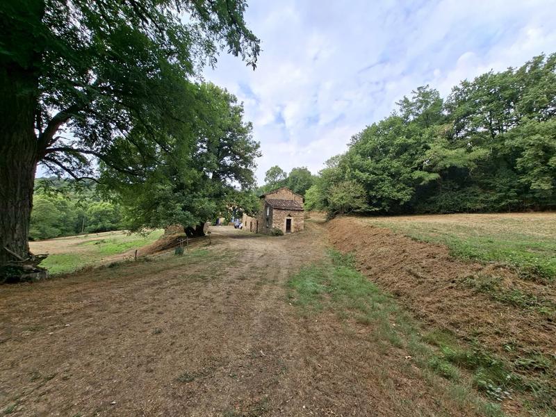 Maison - 225 m² - 7 pièces