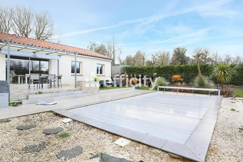 Maison - 94 m² - 4 pièces